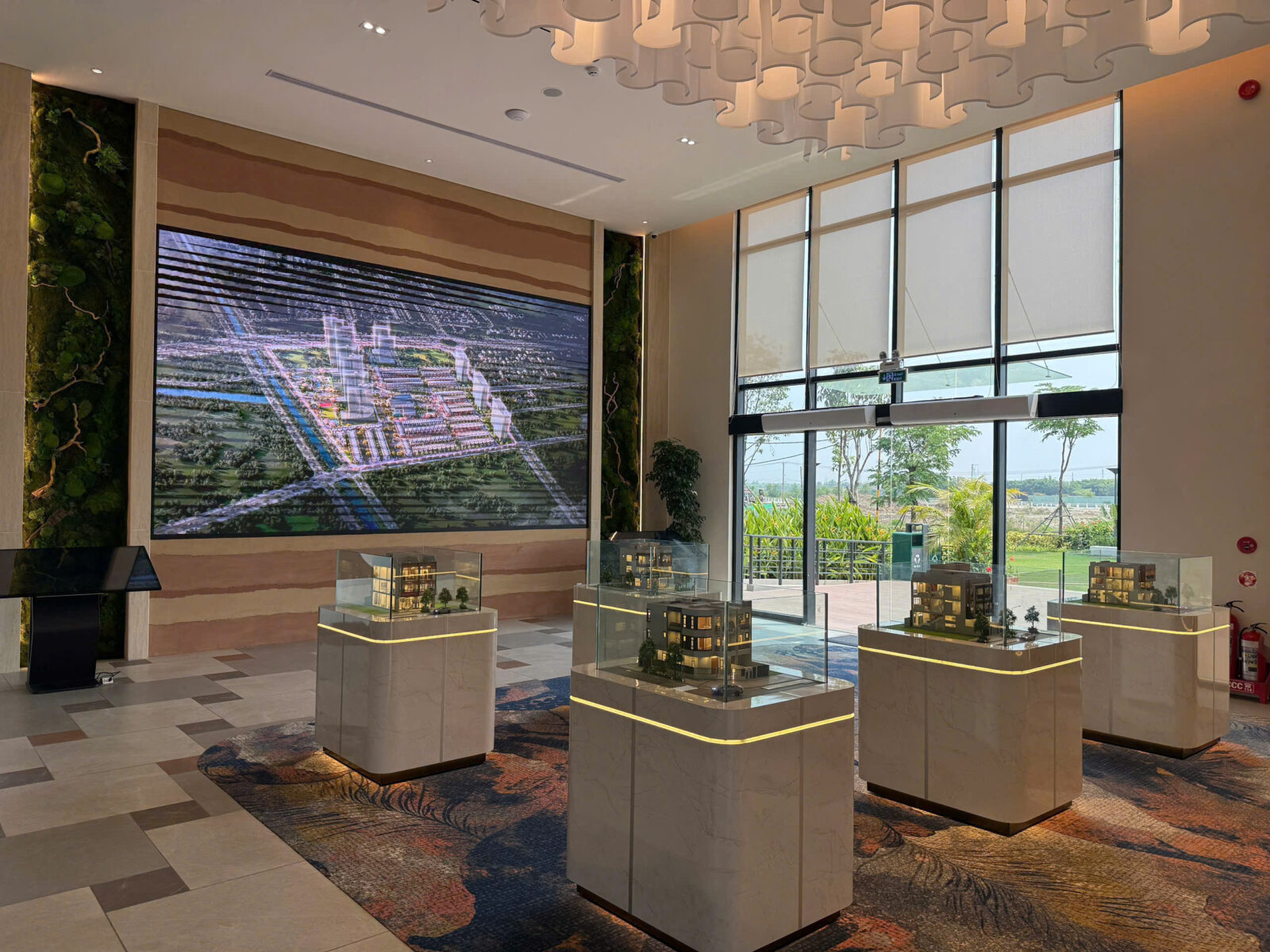 Bên trong nhà điều hành Springville